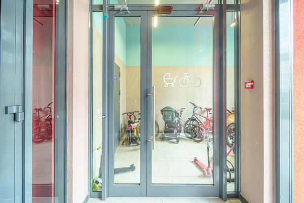 Продам двухкомнатную (2-комн.) квартиру, Сапфирная ул, 13, Пермь г