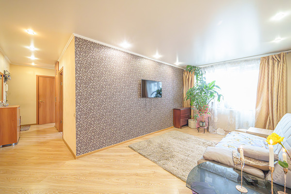 Продам трехкомнатную (3-комн.) квартиру, Пушкина ул, 25, Пермь г