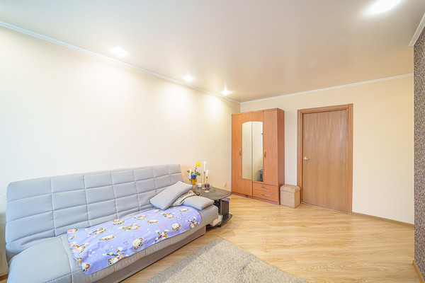 Продам трехкомнатную (3-комн.) квартиру, Пушкина ул, 25, Пермь г