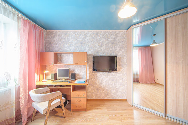 Продам трехкомнатную (3-комн.) квартиру, Пушкина ул, 25, Пермь г