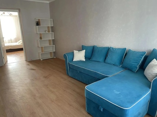 Продам трехкомнатную (3-комн.) квартиру, Пионерская ул, 13, Томилино рп