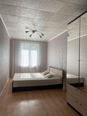 Продам трехкомнатную (3-комн.) квартиру, Пионерская ул, 13, Томилино рп