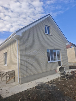 Продам дом, Российская ул, Виноградный п, 0 км от города