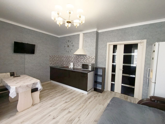 Сдам однокомнатную (1-комн.) квартиру, Конгрессная ул, 21, Краснодар г