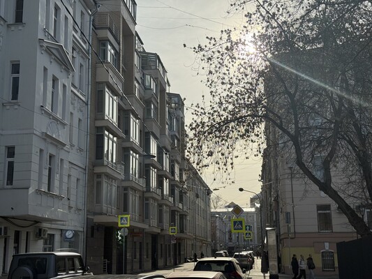 Продам трехкомнатную (3-комн.) квартиру, Фурманный пер, 12с1, Москва г