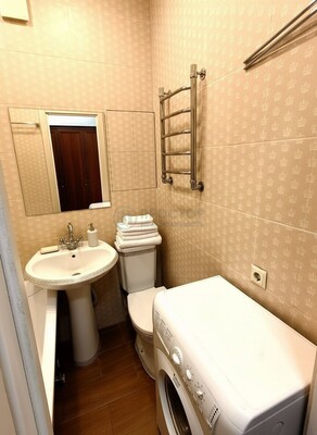 Продам однокомнатную (1-комн.) квартиру, Василия Ощепкова ул, 2, Сосенское п