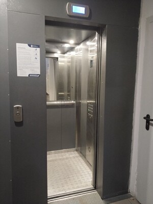 Продам однокомнатную (1-комн.) квартиру, Сиреневый б-р, 67к1, Москва г