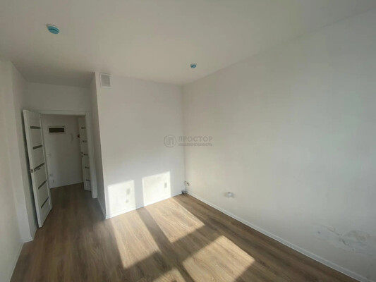 Продам однокомнатную (1-комн.) квартиру, Гренадерская ул, 9к1, Десеновское п