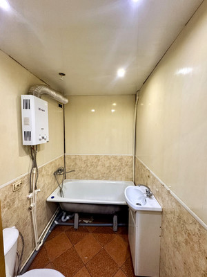 Продам двухкомнатную (2-комн.) квартиру, Фридриха Энгельса ул, 35, Рошаль г