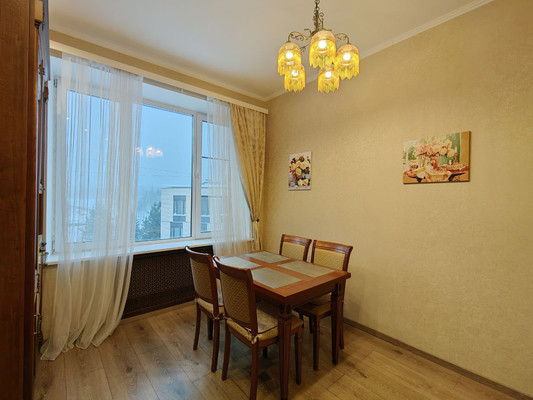 Сдам двухкомнатную (2-комн.) квартиру, Победы ул, 6, Десна д