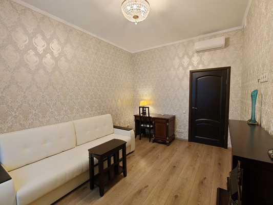 Сдам двухкомнатную (2-комн.) квартиру, Победы ул, 6, Десна д