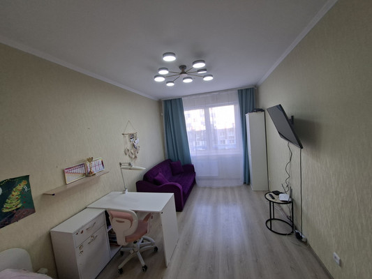 Продам однокомнатную (1-комн.) квартиру, Ясная ул, 11, Янино-1 гп