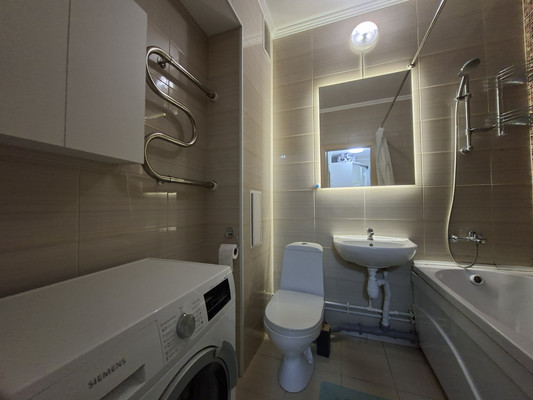 Продам однокомнатную (1-комн.) квартиру, Ясная ул, 11, Янино-1 гп