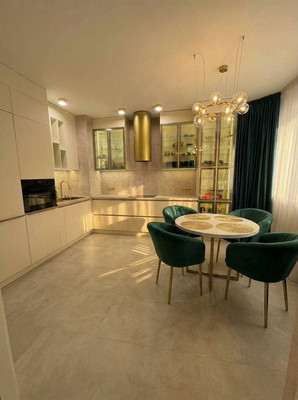 Продам многокомнатную квартиру, 3-я Мытищинская ул, 3к1, Москва г