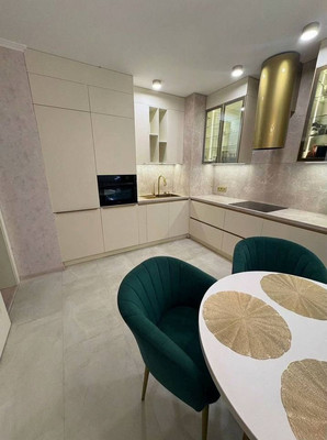 Продам многокомнатную квартиру, 3-я Мытищинская ул, 3к1, Москва г