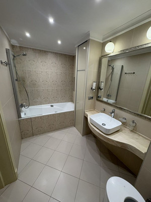 Продам многокомнатную квартиру, 3-я Мытищинская ул, 3к1, Москва г