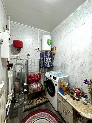 Продам дом, Мира ул, 301, Ханты-Мансийск г, 0 км от города