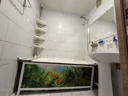 Продам трехкомнатную (3-комн.) квартиру, Партизанская ул, 15к2, Комсомольск-на-Амуре г