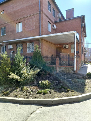 Продам многокомнатную квартиру, Гагарина ул, 7з, Волгодонск г