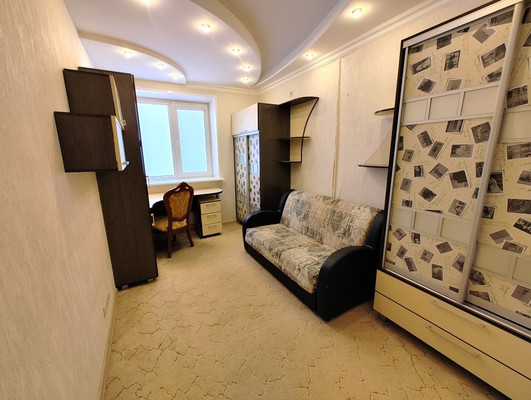 Продам многокомнатную квартиру, Гагарина ул, 7з, Волгодонск г