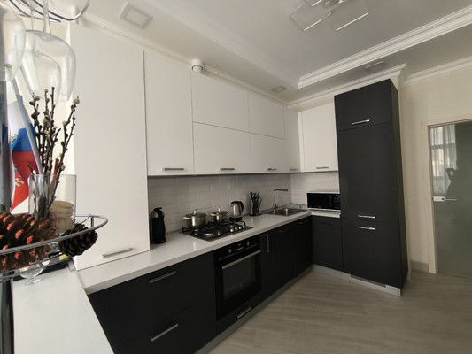 Продам двухкомнатную (2-комн.) квартиру, Крымская ул, 22к12, Геленджик г