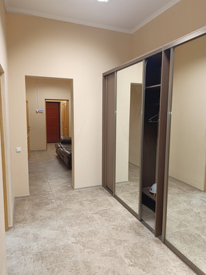 Продам коммерческое помещение 212,7 м2, Летний проезд ул, 25, Калининград г