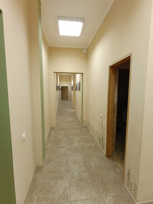 Продам коммерческое помещение 212,7 м2, Летний проезд ул, 25, Калининград г