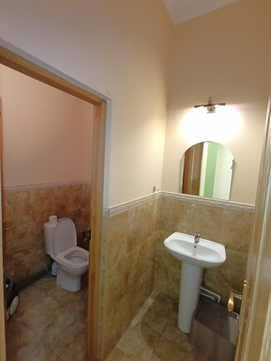 Продам коммерческое помещение 212,7 м2, Летний проезд ул, 25, Калининград г