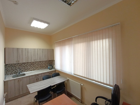 Продам коммерческое помещение 212,7 м2, Летний проезд ул, 25, Калининград г