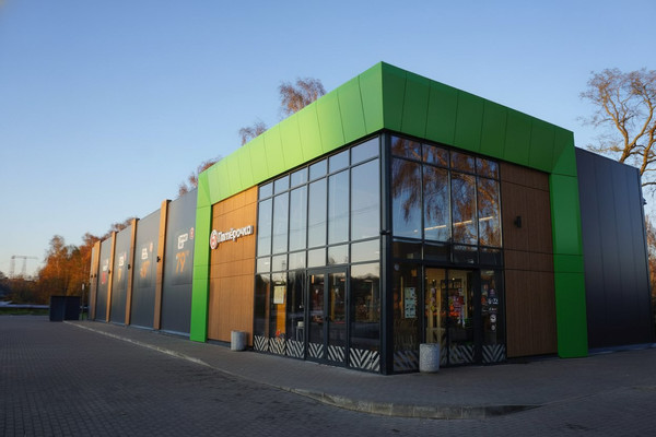 Продам торговое помещение 757,1 м2, Советская ул, 109, Янтарный пгт