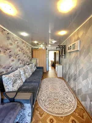 Продам двухкомнатную (2-комн.) квартиру, Шаронова ул, 5, Ишим г