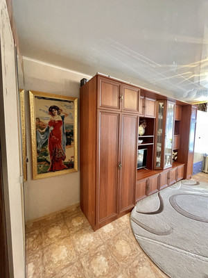 Продам двухкомнатную (2-комн.) квартиру, Шаронова ул, 5, Ишим г