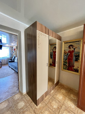 Продам двухкомнатную (2-комн.) квартиру, Шаронова ул, 5, Ишим г