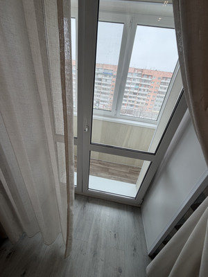 Продам двухкомнатную (2-комн.) квартиру, Первостроителей пр-кт, 19, Комсомольск-на-Амуре г