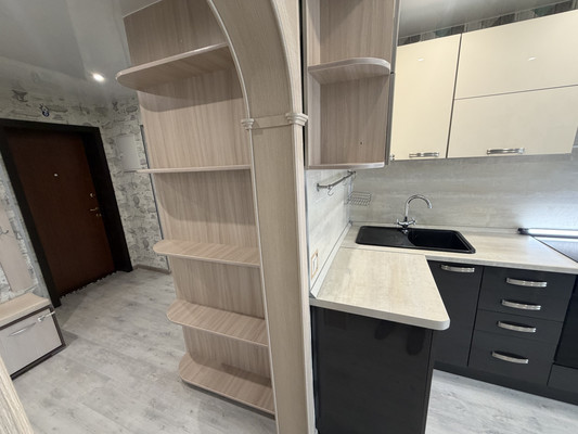 Продам двухкомнатную (2-комн.) квартиру, Первостроителей пр-кт, 19, Комсомольск-на-Амуре г