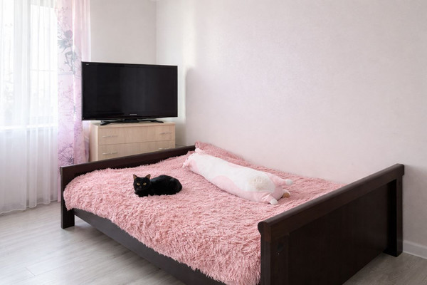 Продам однокомнатную (1-комн.) квартиру, У.Громовой ул, 96, Калининград г