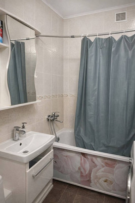 Продам однокомнатную (1-комн.) квартиру, У.Громовой ул, 96, Калининград г