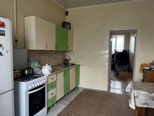 Продам двухкомнатную (2-комн.) квартиру, Беспалова ул, 93, Симферополь г