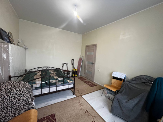 Продам двухкомнатную (2-комн.) квартиру, Беспалова ул, 93, Симферополь г