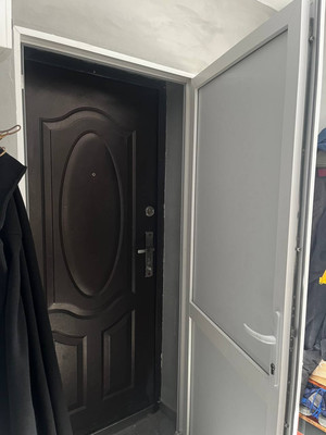 Продам двухкомнатную (2-комн.) квартиру, Беспалова ул, 93, Симферополь г