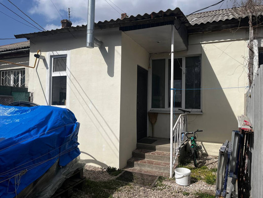 Продам двухкомнатную (2-комн.) квартиру, Беспалова ул, 93, Симферополь г