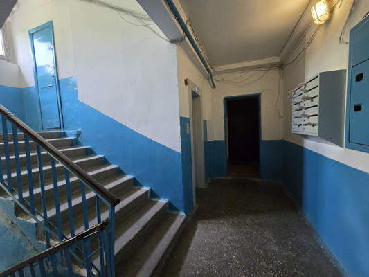 Продам однокомнатную (1-комн.) квартиру, Героев Сталинграда ул, 5, Симферополь г