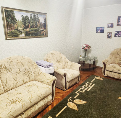 Продам трехкомнатную (3-комн.) квартиру, Киевская ул, 161, Симферополь г