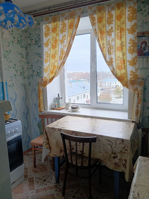 Продам однокомнатную (1-комн.) квартиру, Гагарина ул, 14кА, Козьмодемьянск г