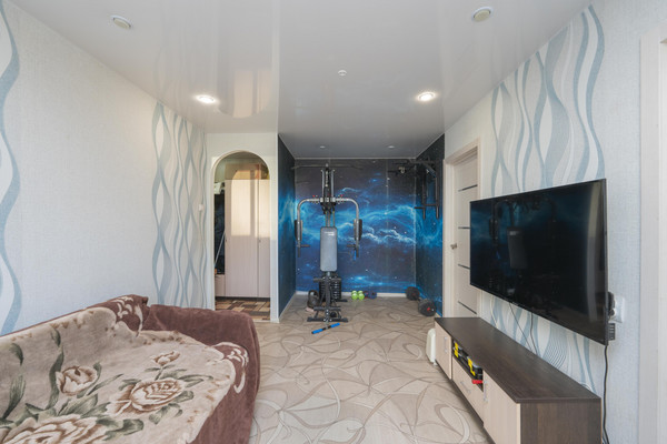 Продам трехкомнатную (3-комн.) квартиру, Архитектора Свиязева ул, 34, Пермь г