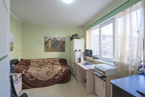 Продам трехкомнатную (3-комн.) квартиру, Архитектора Свиязева ул, 34, Пермь г