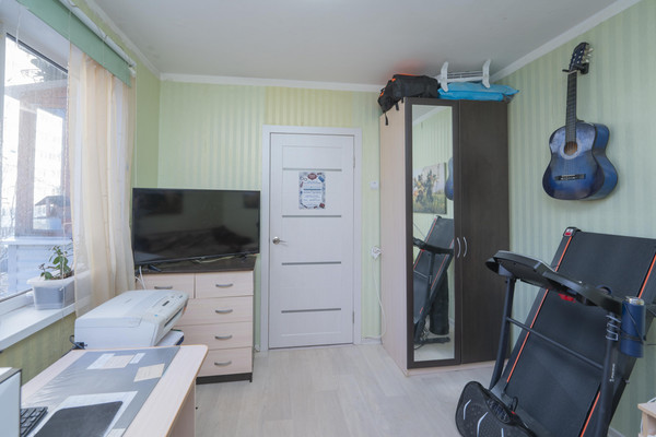 Продам трехкомнатную (3-комн.) квартиру, Архитектора Свиязева ул, 34, Пермь г