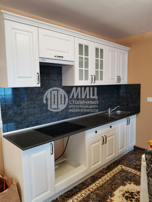 Продам трехкомнатную (3-комн.) квартиру, Школьная ул, 10, Поварово дп