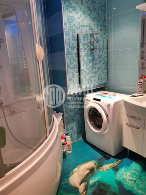 Продам трехкомнатную (3-комн.) квартиру, Школьная ул, 10, Поварово дп