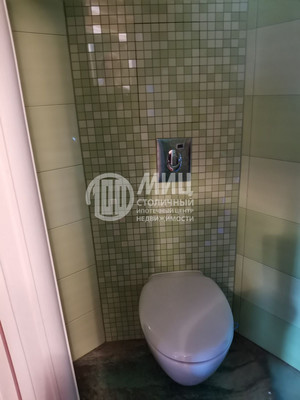 Продам трехкомнатную (3-комн.) квартиру, Школьная ул, 10, Поварово дп